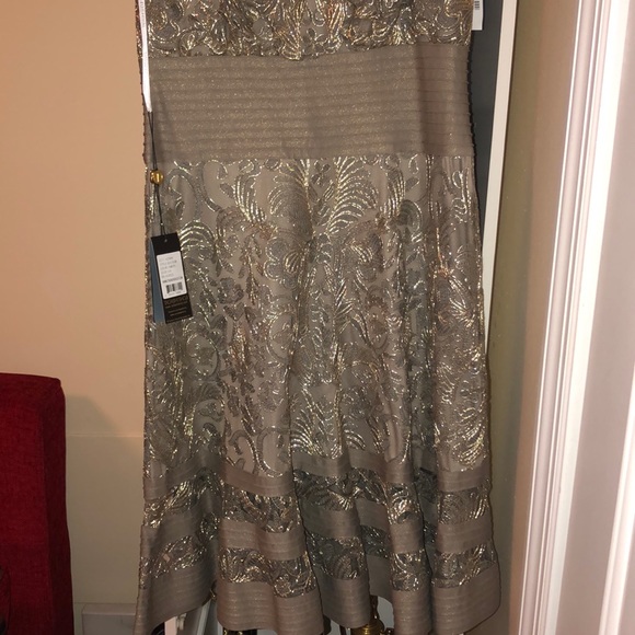 Gorgeous Tadashi Shoji dress -gold/metallic olive - Picture 2 of 12